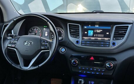Hyundai Tucson III, 2017 год, 1 820 000 рублей, 13 фотография