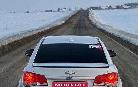 Chevrolet Cruze II, 2011 год, 580 000 рублей, 4 фотография
