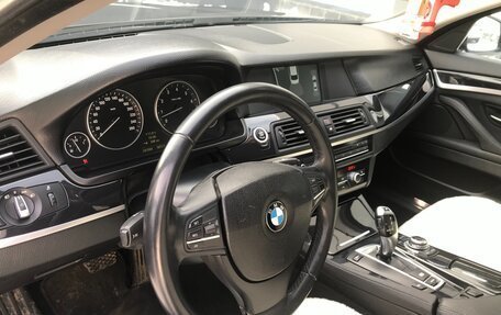 BMW 5 серия, 2011 год, 1 400 000 рублей, 4 фотография