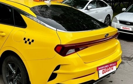 KIA K5, 2021 год, 1 700 000 рублей, 17 фотография