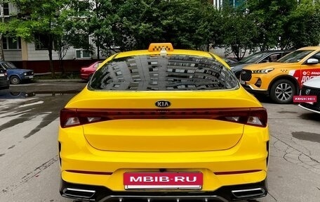 KIA K5, 2021 год, 1 700 000 рублей, 6 фотография
