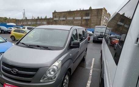 Hyundai H-1 II рестайлинг, 2010 год, 1 152 400 рублей, 9 фотография