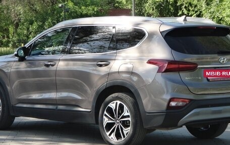 Hyundai Santa Fe IV, 2018 год, 2 550 000 рублей, 8 фотография