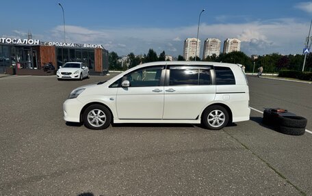 Toyota ISis I, 2013 год, 1 410 000 рублей, 2 фотография