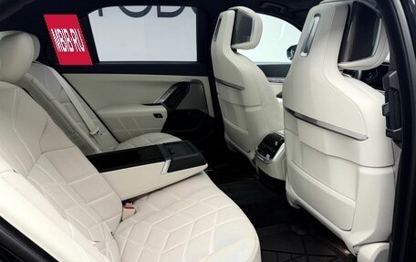 BMW 7 серия, 2023 год, 10 050 000 рублей, 14 фотография