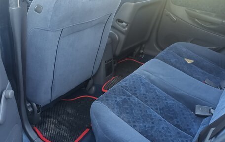 Mazda 323, 1999 год, 270 000 рублей, 4 фотография