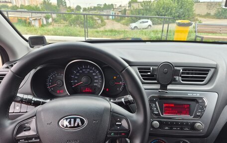 KIA Rio III рестайлинг, 2013 год, 810 000 рублей, 1 фотография