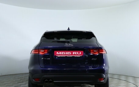 Jaguar F-Pace, 2016 год, 2 100 000 рублей, 7 фотография