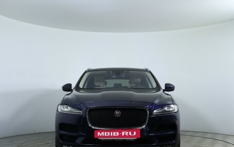 Jaguar F-Pace, 2016 год, 2 100 000 рублей, 3 фотография