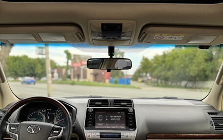 Toyota Land Cruiser Prado 150 рестайлинг 2, 2019 год, 5 250 000 рублей, 21 фотография