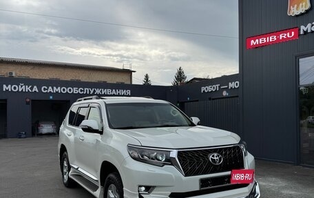 Toyota Land Cruiser Prado 150 рестайлинг 2, 2019 год, 5 250 000 рублей, 3 фотография
