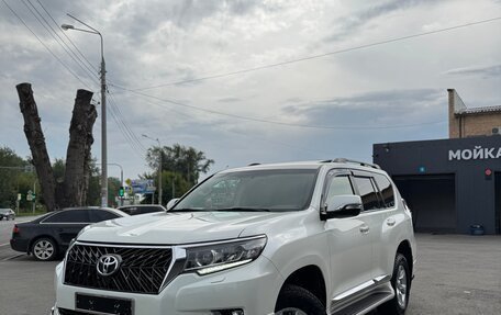 Toyota Land Cruiser Prado 150 рестайлинг 2, 2019 год, 5 250 000 рублей, 31 фотография