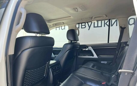 Toyota Land Cruiser 200, 2013 год, 2 985 000 рублей, 21 фотография