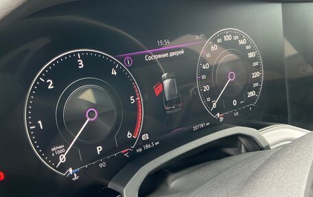 Volkswagen Touareg III, 2019 год, 5 200 000 рублей, 10 фотография