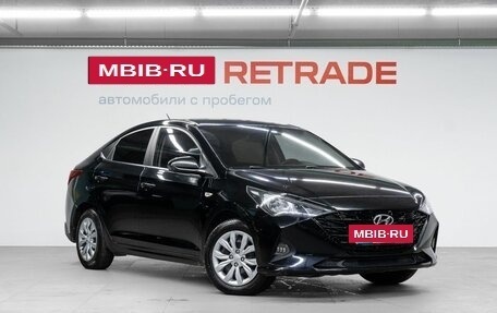 Hyundai Solaris II рестайлинг, 2022 год, 1 700 000 рублей, 4 фотография