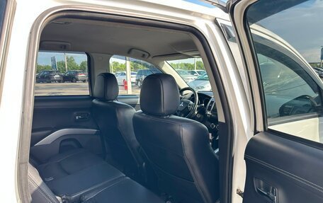Mitsubishi Outlander III рестайлинг 3, 2011 год, 1 499 000 рублей, 17 фотография