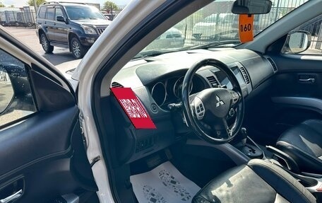 Mitsubishi Outlander III рестайлинг 3, 2011 год, 1 499 000 рублей, 10 фотография