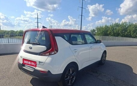 KIA Soul III, 2020 год, 1 630 000 рублей, 5 фотография