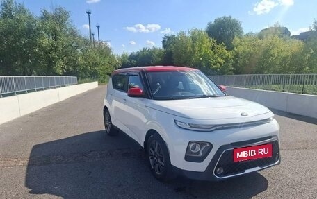 KIA Soul III, 2020 год, 1 630 000 рублей, 6 фотография