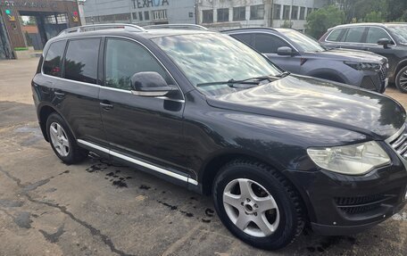 Volkswagen Touareg III, 2007 год, 700 000 рублей, 3 фотография