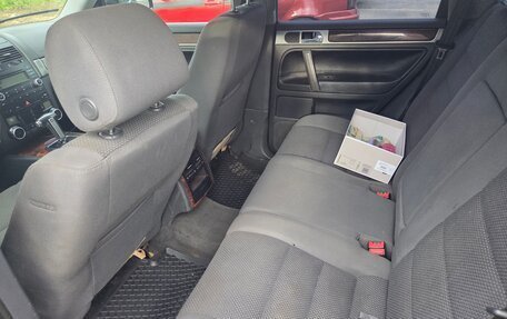 Volkswagen Touareg III, 2007 год, 700 000 рублей, 9 фотография