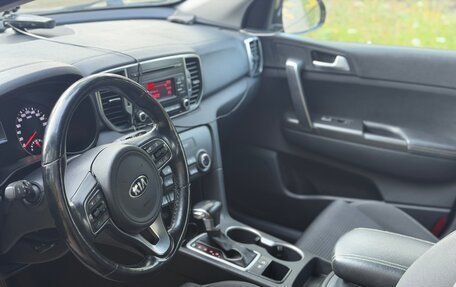 KIA Sportage IV рестайлинг, 2016 год, 1 800 000 рублей, 12 фотография