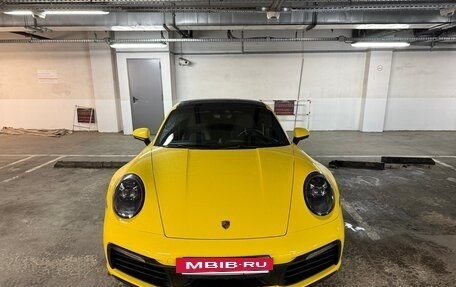 Porsche 911, 2021 год, 13 700 000 рублей, 8 фотография