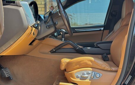 Porsche Cayenne III, 2011 год, 3 100 000 рублей, 13 фотография