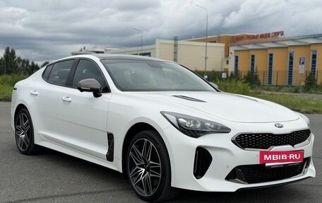 KIA Stinger I, 2021 год, 3 600 000 рублей, 7 фотография