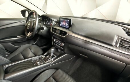 Mazda 6, 2018 год, 1 695 000 рублей, 13 фотография