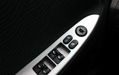 Hyundai Solaris II рестайлинг, 2013 год, 919 000 рублей, 9 фотография