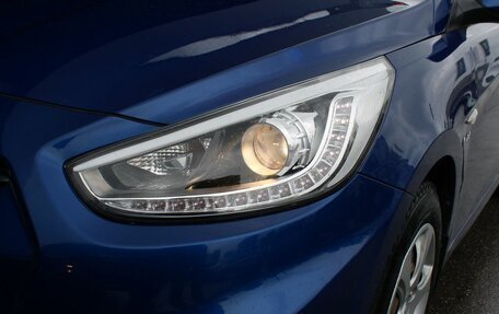 Hyundai Solaris II рестайлинг, 2013 год, 919 000 рублей, 20 фотография
