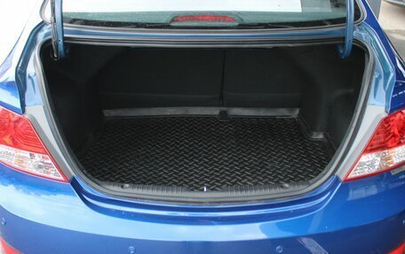 Hyundai Solaris II рестайлинг, 2013 год, 919 000 рублей, 19 фотография