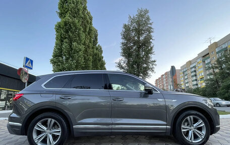 Volkswagen Touareg III, 2020 год, 5 500 000 рублей, 3 фотография