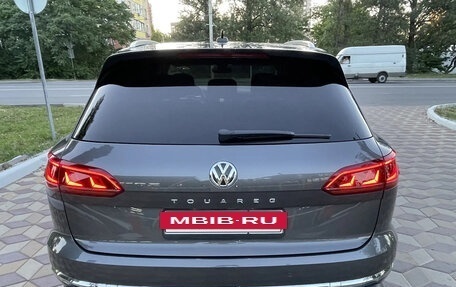 Volkswagen Touareg III, 2020 год, 5 500 000 рублей, 5 фотография