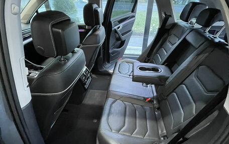 Volkswagen Touareg III, 2020 год, 5 500 000 рублей, 22 фотография