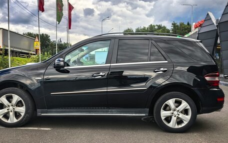Mercedes-Benz M-Класс, 2011 год, 1 460 000 рублей, 3 фотография