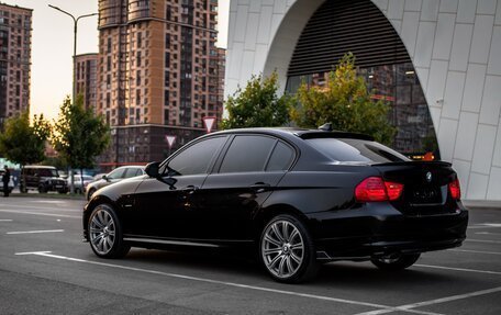 BMW 3 серия, 2011 год, 1 500 000 рублей, 30 фотография