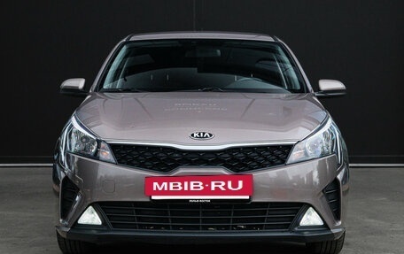 KIA Rio IV, 2021 год, 1 700 000 рублей, 2 фотография