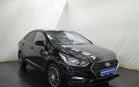 Hyundai Solaris II рестайлинг, 2018 год, 906 000 рублей, 3 фотография