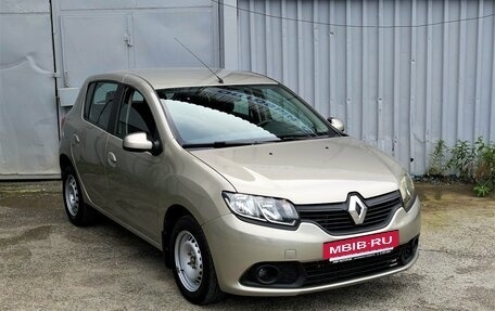 Renault Sandero II рестайлинг, 2016 год, 710 000 рублей, 3 фотография