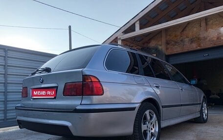 BMW 5 серия, 1998 год, 785 000 рублей, 1 фотография
