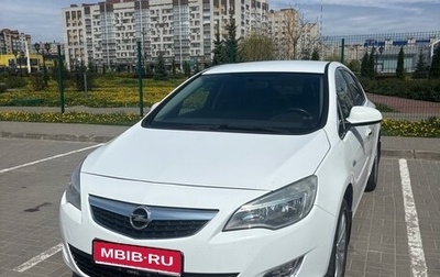 Opel Astra J, 2012 год, 800 000 рублей, 1 фотография