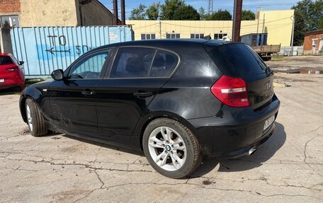 BMW 1 серия, 2010 год, 790 000 рублей, 2 фотография