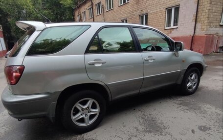 Toyota Harrier, 1998 год, 770 000 рублей, 4 фотография