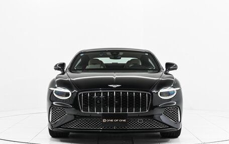 Bentley Continental GT, 2025 год, 29 500 000 рублей, 2 фотография