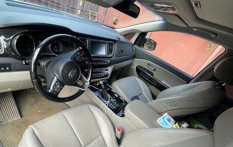 KIA Carnival III, 2019 год, 3 150 000 рублей, 5 фотография
