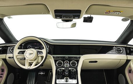 Bentley Continental GT, 2025 год, 29 500 000 рублей, 8 фотография