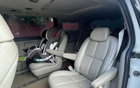 KIA Carnival III, 2019 год, 3 150 000 рублей, 6 фотография