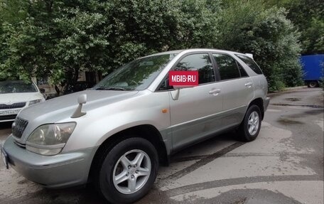 Toyota Harrier, 1998 год, 770 000 рублей, 2 фотография